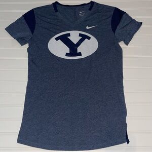 Nike BYU t-shirt XS